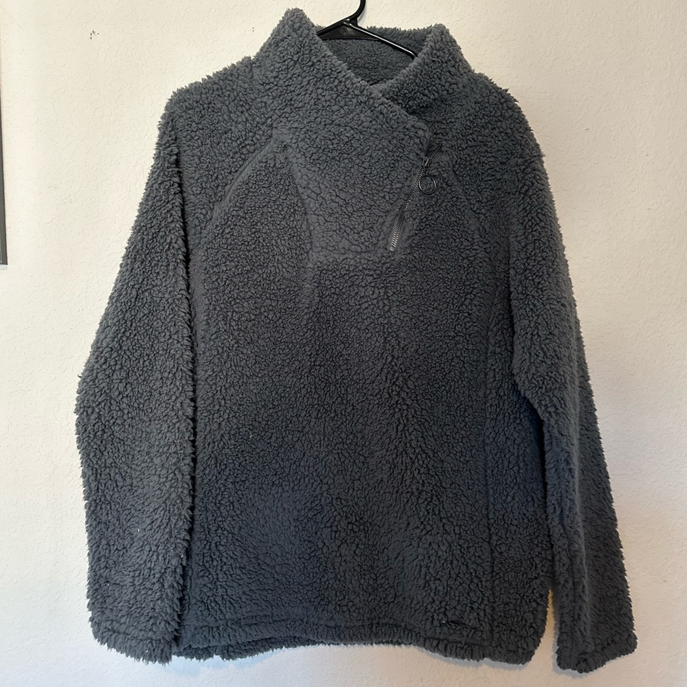 Gray Teddy Pullover w/cross zip